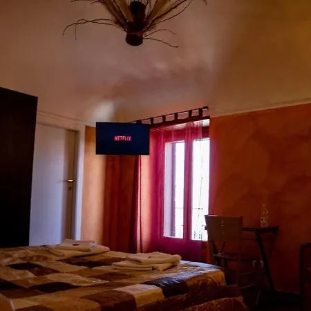 Al Centro Storico Bed & Breakfast 4*